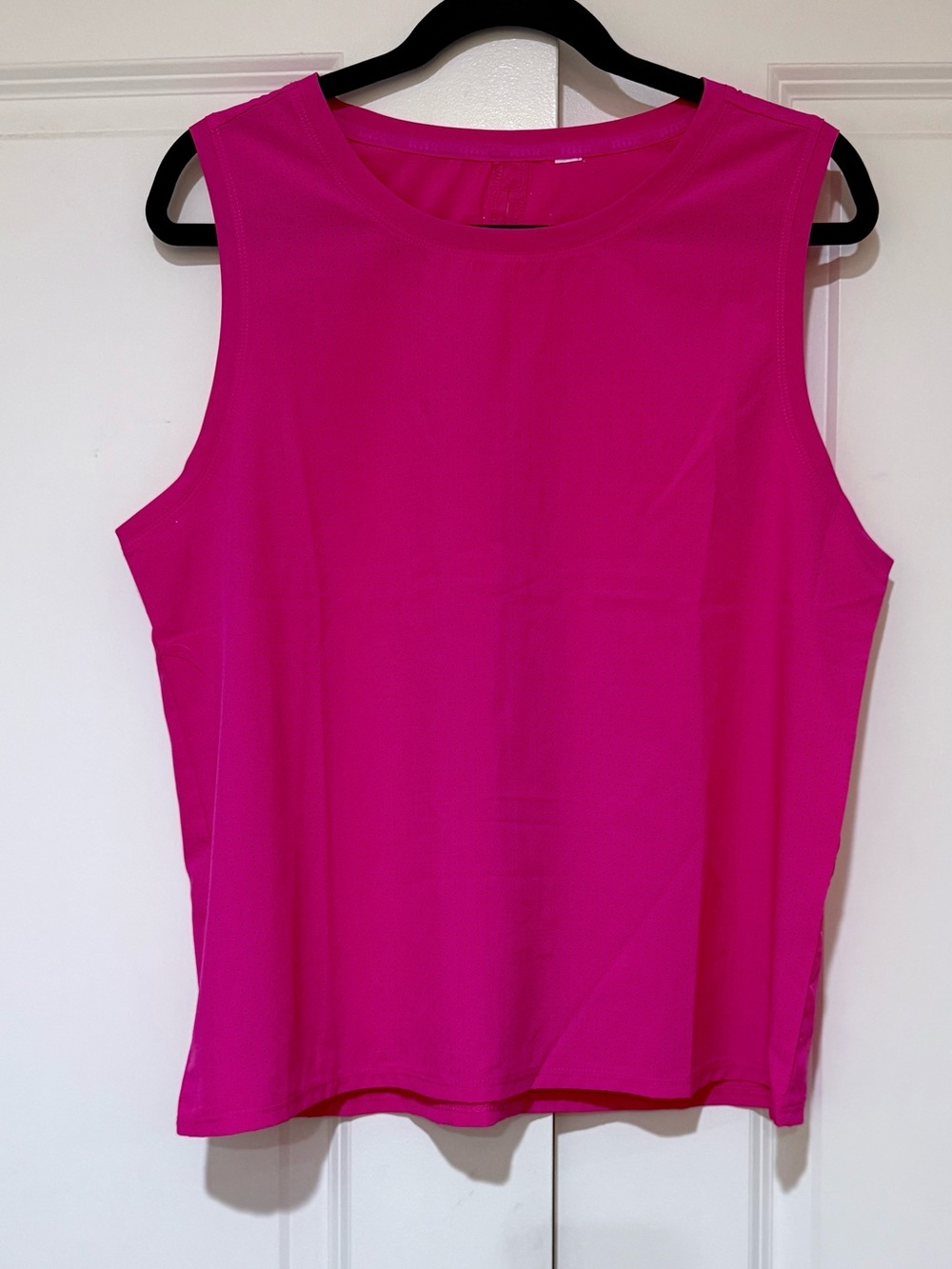 RBX Sleeveless Performance Tank Top in Bright Fuchsia